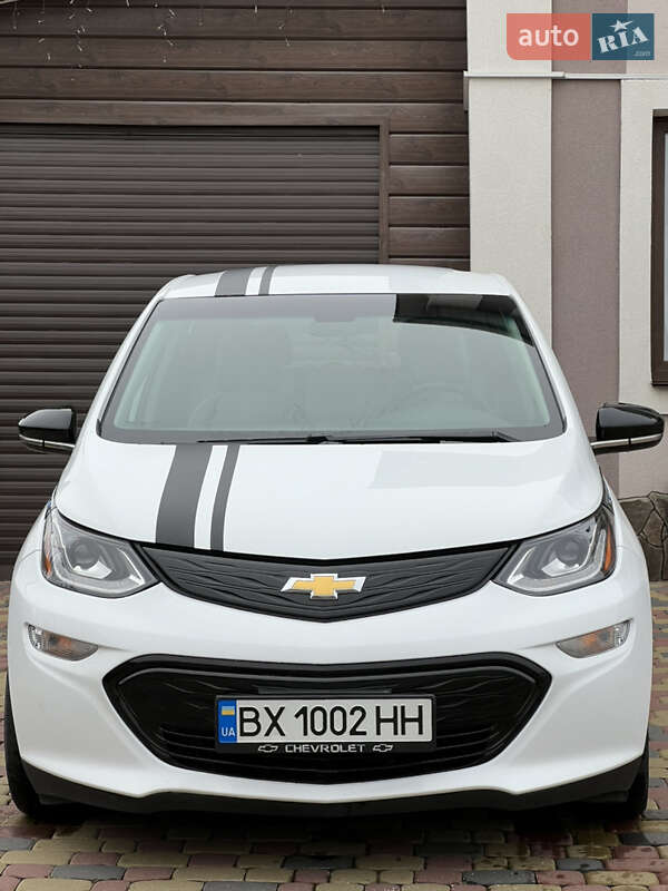 Хэтчбек Chevrolet Bolt EV 2020 в Хмельницком