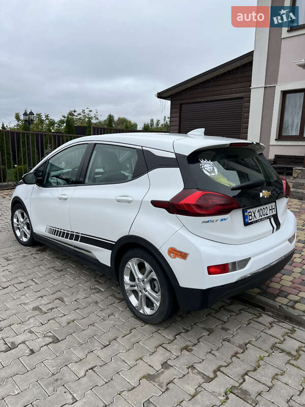 Хэтчбек Chevrolet Bolt EV 2020 в Хмельницком