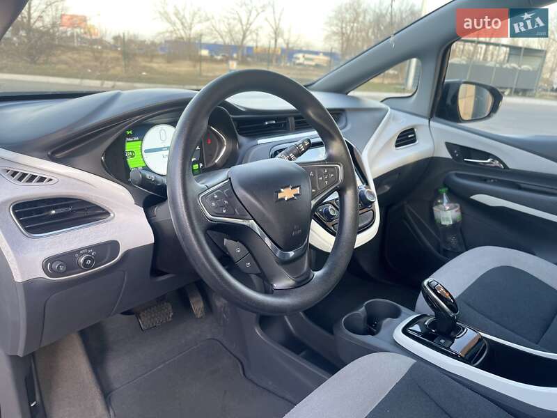Хэтчбек Chevrolet Bolt EV 2019 в Днепре фото 11 Хэтчбек Chevrolet Bolt EV 2019 в Днепре