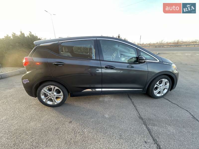 Хэтчбек Chevrolet Bolt EV 2019 в Днепре фото 26 Хэтчбек Chevrolet Bolt EV 2019 в Днепре