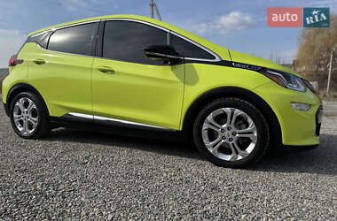 Хэтчбек Chevrolet Bolt EV 2019 в 