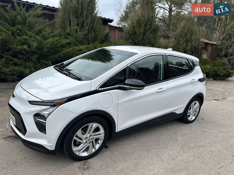 Хэтчбек Chevrolet Bolt EV 2022 в Харькове