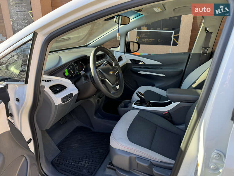 Хэтчбек Chevrolet Bolt EV 2017 в Ужгороде