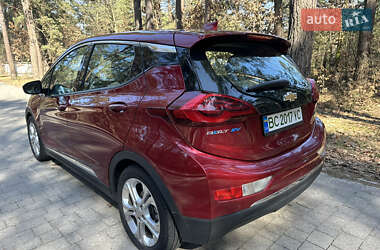 Хэтчбек Chevrolet Bolt EV 2021 в 