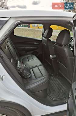 Хэтчбек Chevrolet Bolt EV 2023 в 