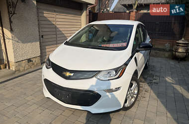 Хэтчбек Chevrolet Bolt EV 2017 в 