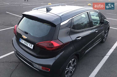 Хэтчбек Chevrolet Bolt EV 2020 в Киеве