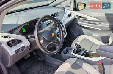 Хэтчбек Chevrolet Bolt EV 2017 в 