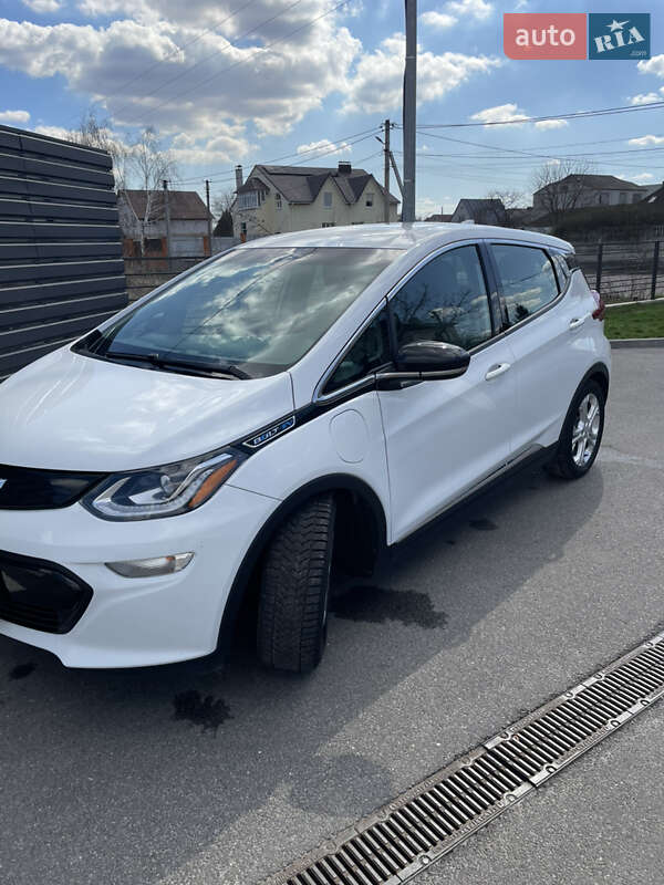 Хетчбек Chevrolet Bolt EV 2017 в Києві