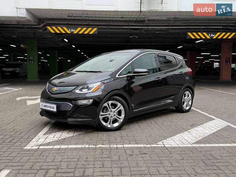 Хэтчбек Chevrolet Bolt EV 2018 в Киеве