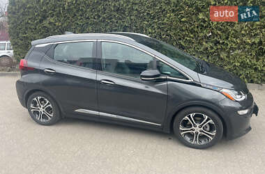 Хэтчбек Chevrolet Bolt EV 2018 в 