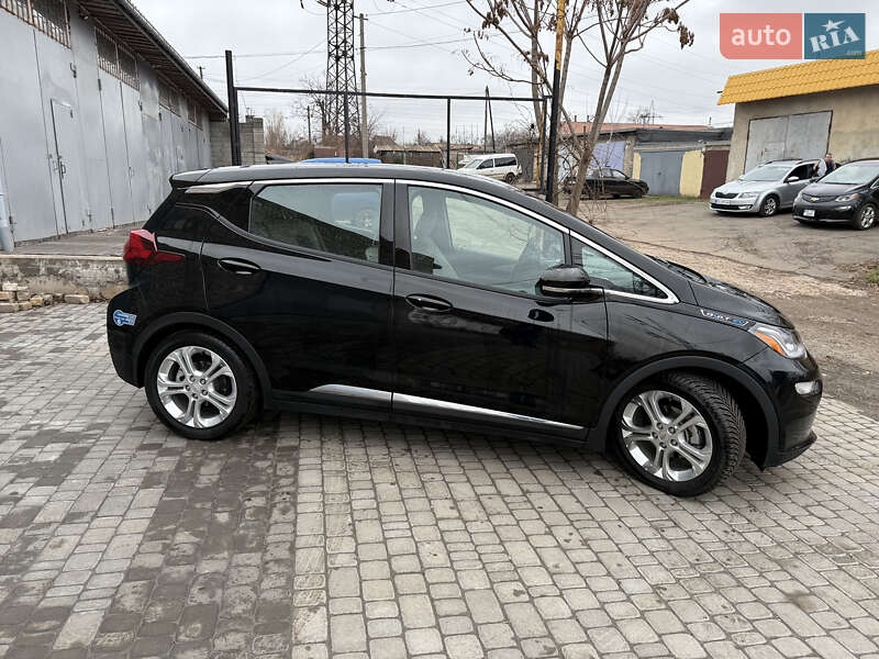 Хэтчбек Chevrolet Bolt EV 2020 в Кривом Роге
