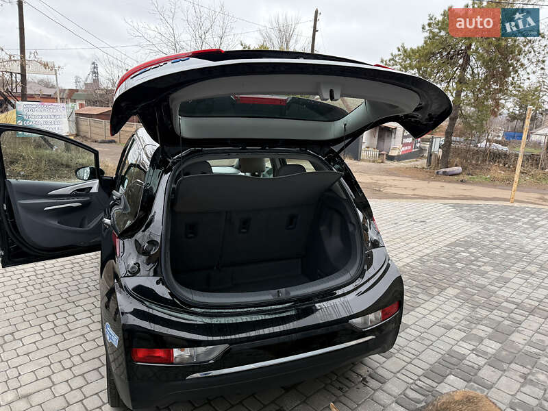 Хэтчбек Chevrolet Bolt EV 2020 в Кривом Роге