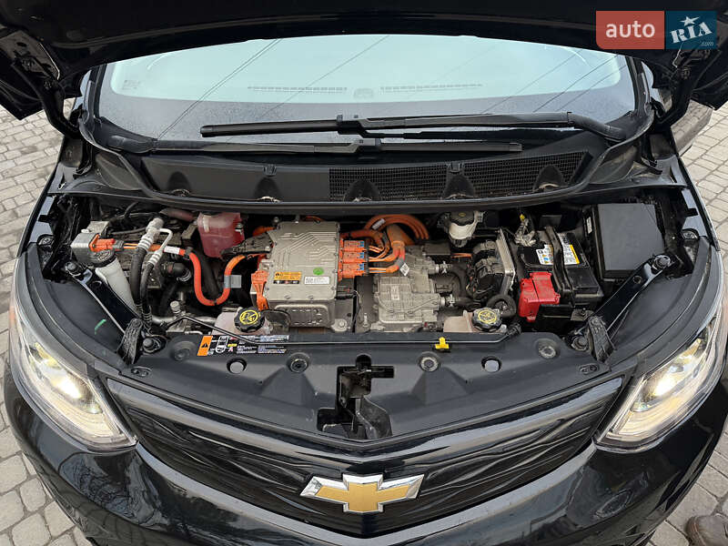 Хэтчбек Chevrolet Bolt EV 2020 в Кривом Роге