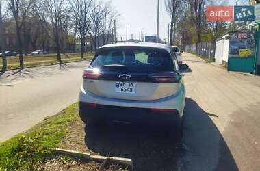 Хэтчбек Chevrolet Bolt EV 2023 в 