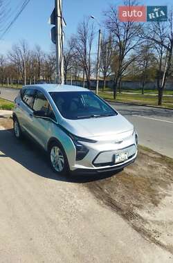 Хэтчбек Chevrolet Bolt EV 2023 в 