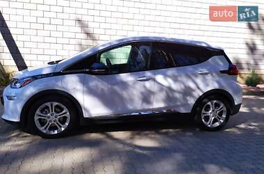 Хэтчбек Chevrolet Bolt EV 2020 в 