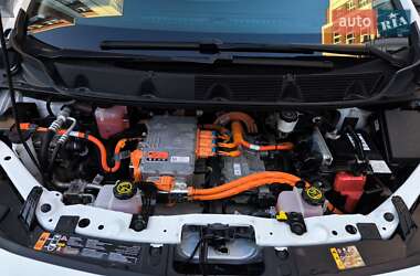 Хэтчбек Chevrolet Bolt EV 2023 в 