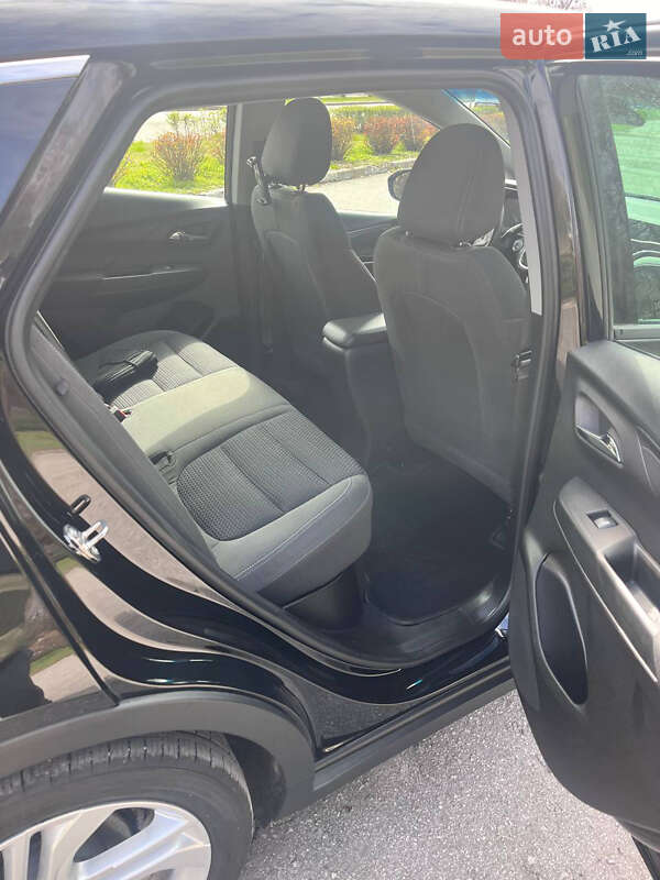 Хэтчбек Chevrolet Bolt EV 2023 в Киеве