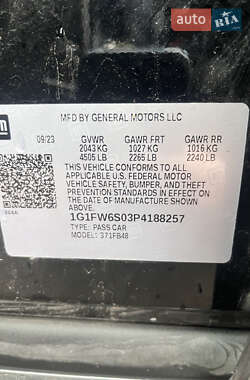 Хэтчбек Chevrolet Bolt EV 2023 в 