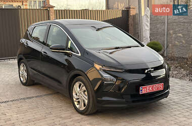 Хэтчбек Chevrolet Bolt EV 2023 в 