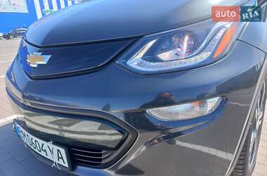 Хэтчбек Chevrolet Bolt EV 2017 в 