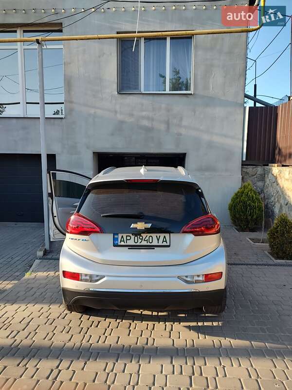 Хэтчбек Chevrolet Bolt EV 2019 в Мукачево фото 3 Хэтчбек Chevrolet Bolt EV 2019 в Мукачево