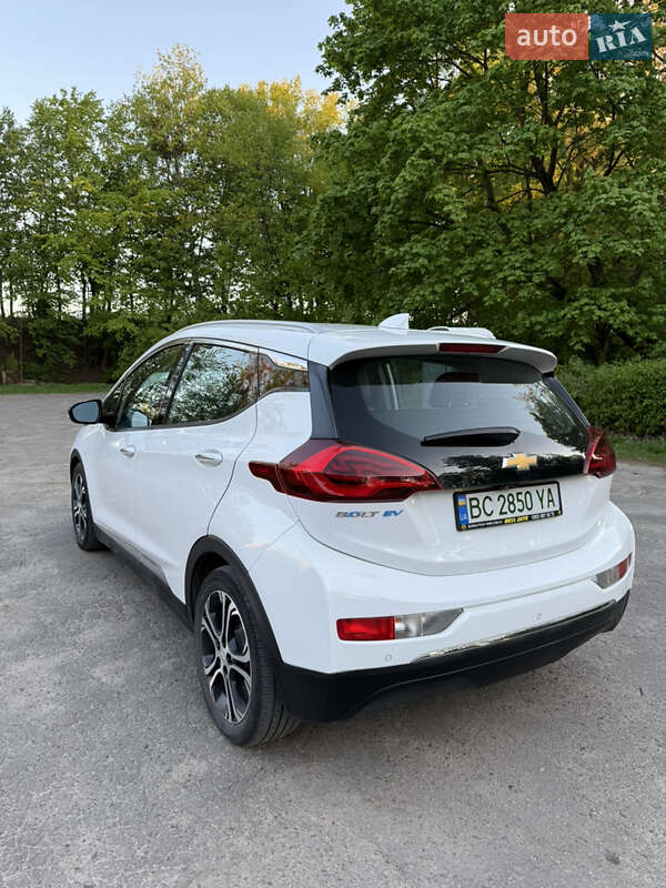 Хэтчбек Chevrolet Bolt EV 2020 в Львове