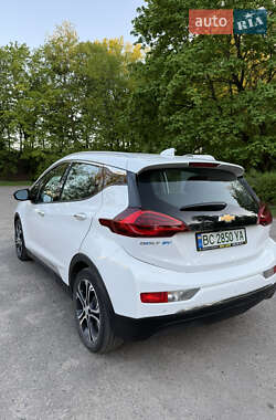 Хэтчбек Chevrolet Bolt EV 2020 в 