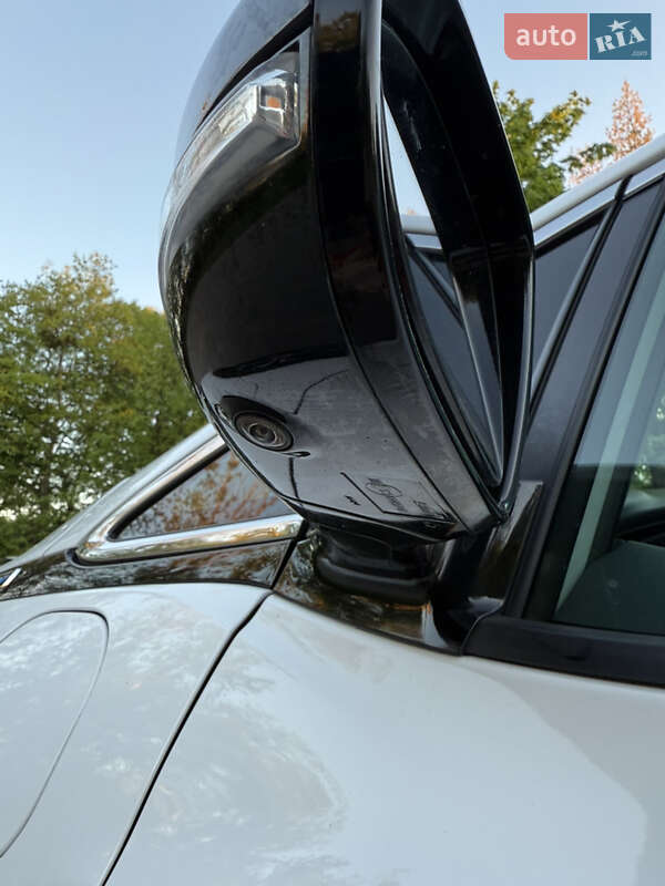 Хэтчбек Chevrolet Bolt EV 2020 в Львове