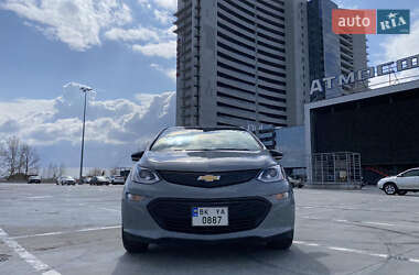 Хэтчбек Chevrolet Bolt EV 2020 в 