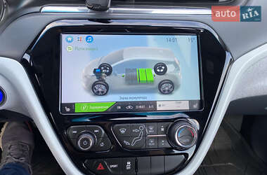 Хэтчбек Chevrolet Bolt EV 2020 в 