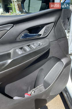 Хетчбек Chevrolet Bolt EV 2023 в 