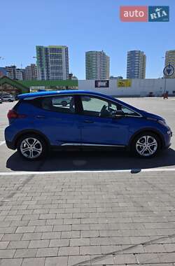 Хетчбек Chevrolet Bolt EV 2018 в 