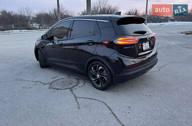 Хэтчбек Chevrolet Bolt EV 2021 в 