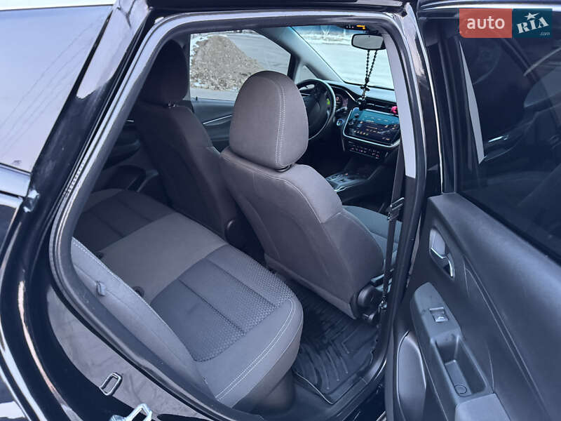 Хэтчбек Chevrolet Bolt EV 2021 в Запорожье фото 10 Хэтчбек Chevrolet Bolt EV 2021 в Запорожье