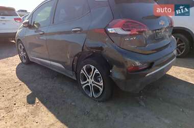 Хетчбек Chevrolet Bolt EV 2021 в 