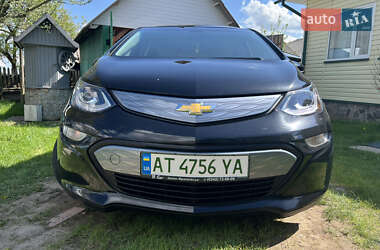 Хэтчбек Chevrolet Bolt EV 2017 в 