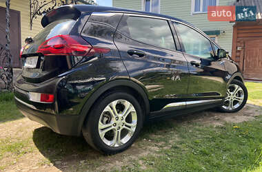 Хэтчбек Chevrolet Bolt EV 2017 в 