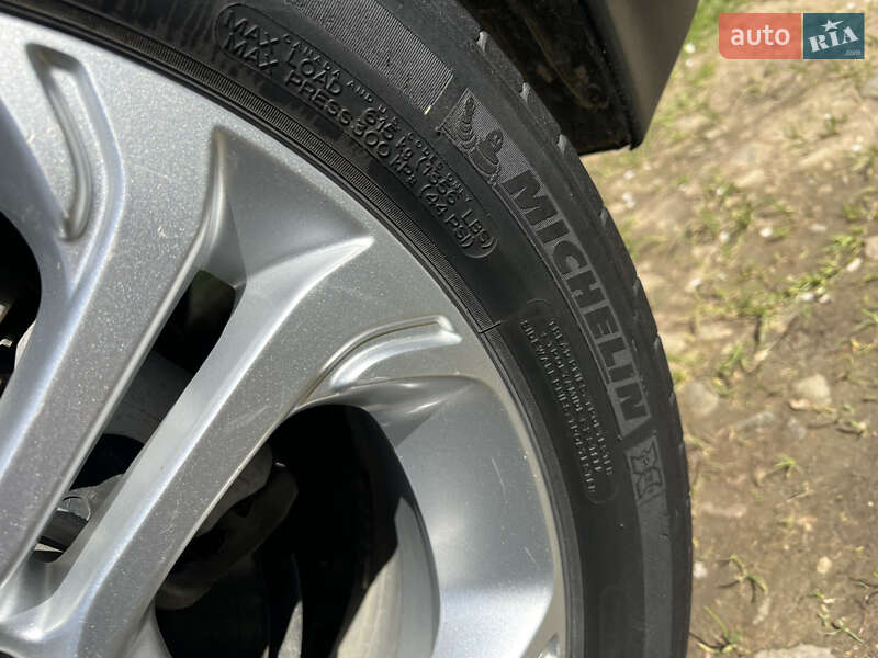 Хетчбек Chevrolet Bolt EV 2017 в Богородчанах