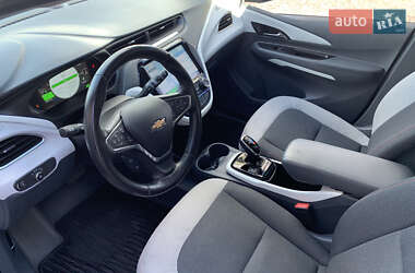 Хэтчбек Chevrolet Bolt EV 2020 в 