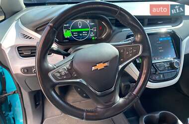 Хетчбек Chevrolet Bolt EV 2020 в 