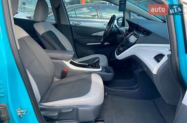 Хетчбек Chevrolet Bolt EV 2020 в 