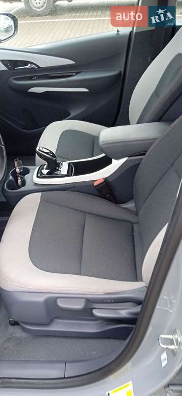 Хэтчбек Chevrolet Bolt EV 2020 в Дрогобыче