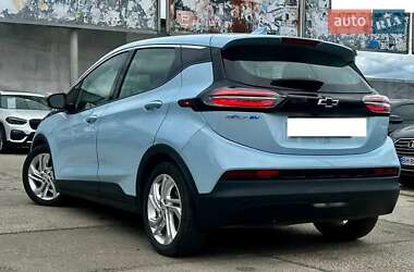 Хетчбек Chevrolet Bolt EV 2022 в 