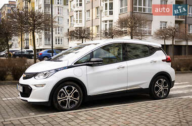 Хэтчбек Chevrolet Bolt EV 2021 в 