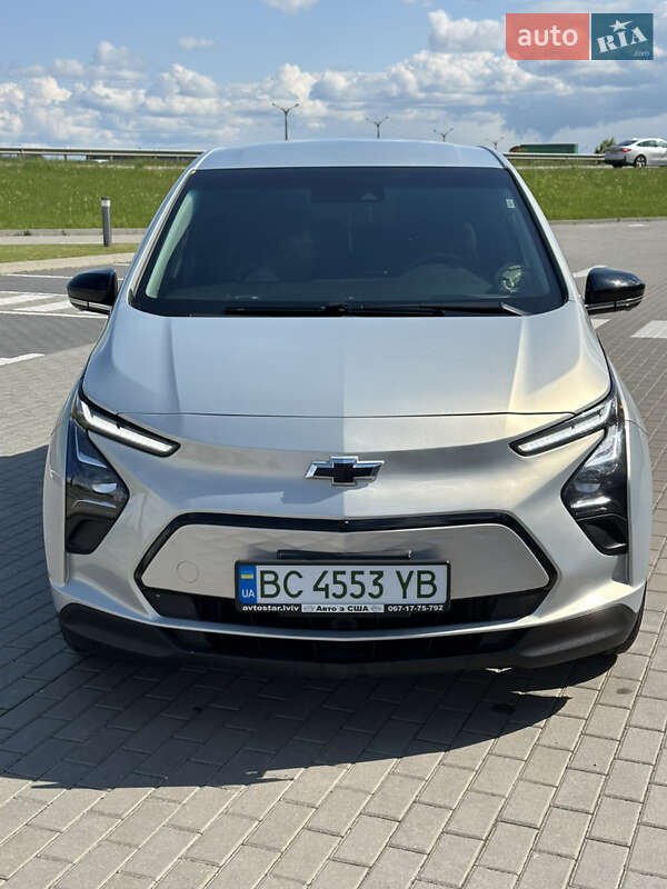 Хэтчбек Chevrolet Bolt EV 2023 в Львове фото 16 Хэтчбек Chevrolet Bolt EV 2023 в Львове