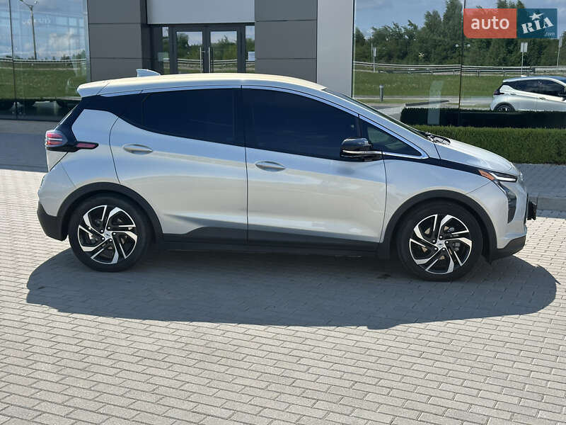 Хэтчбек Chevrolet Bolt EV 2023 в Львове фото 17 Хэтчбек Chevrolet Bolt EV 2023 в Львове