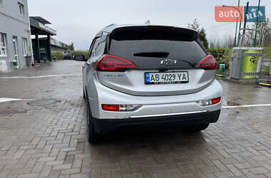 Хетчбек Chevrolet Bolt EV 2017 в 