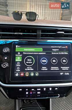 Хэтчбек Chevrolet Bolt EV 2023 в 